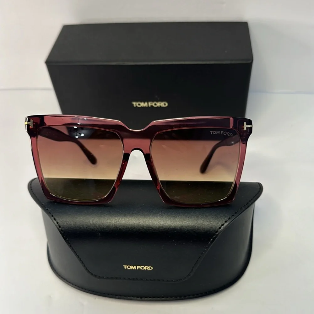 New Authentic TOM FORD TF764 Gradient Square Acetate Sunglasses
